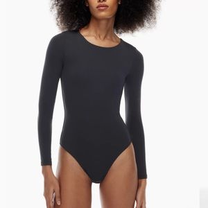 Contour crew long sleeve bodysuit